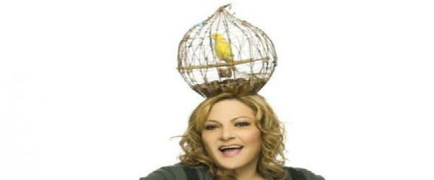 Βίκυ Σταυροπούλου| Από το "Κάτω Παρτάλι" στο "Just the two of Us"| Δείτε την εμφάνισή της