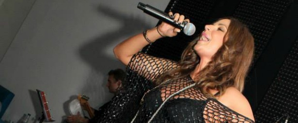 Η sexy εμφάνιση της Χρύσπας που αναστάτωσε το Πόρτο Ράφτη!‏