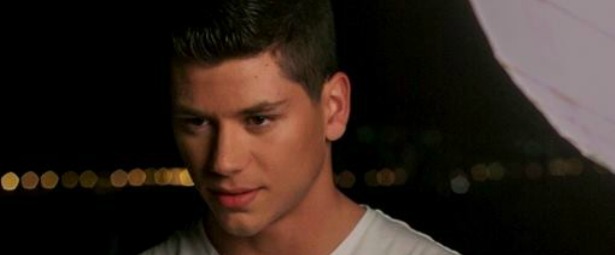 "Φύγαμε" | Δείτε teaser από το νέο video clip του Mike!