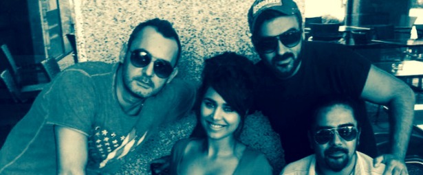 Το διάσημο Supermodel και τραγουδίστρια Ayyan συνεργάζεται με τον Timo και τον Άρη Καλημέρη| Μάθετε λεπτομέρειες