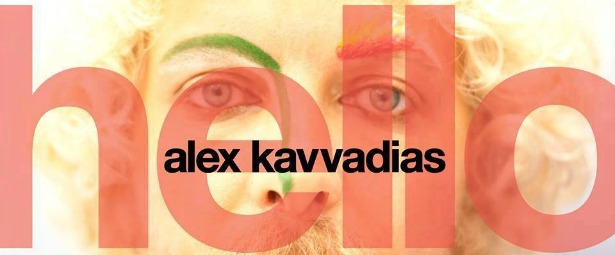 Ο Alex Kavvadias μας παρουσιάζει το video clip του "Hello"