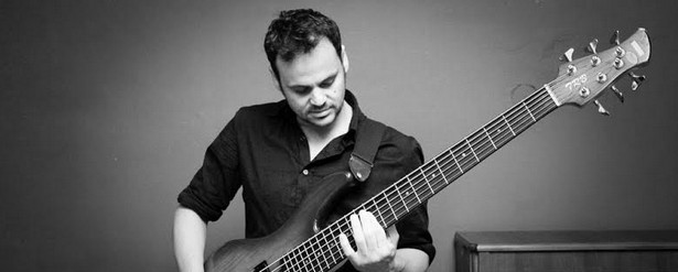 Ο συνθέτης και τραγουδοποιός Απόστολος Καλτσάς & οι φίλοι του στο Ρυθμός Stage! 17/4