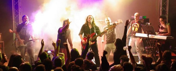 Τα Μωρά στη Φωτιά επιστρέφουν στο Κύτταρο το 5/11!