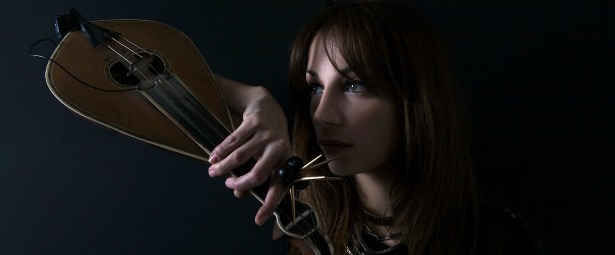 Γεωργία Νταγάκη| Κυκλοφορεί σύντομα το νέο της τραγούδι "Δε λέει η καρδιά να μάθει"