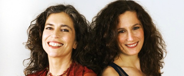 Σαββίνα Γιαννάτου - Ευγενία Καρλαύτη| Τραγουδούν για το Σύλλογο Οικογενείας ΚΕΘΕΑ ΟΞΥΓΟΝΟ