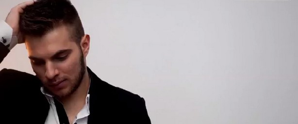 "Δεν θα επιστρέψω" | Ακούστε το νέο τραγούδι του Τάσου Λιάνη