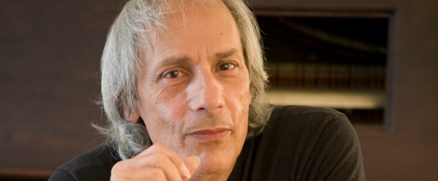 O Γιώργος Ρωμανός παρουσιάζει το... "Σύμπαν"!