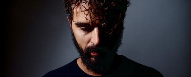 "Minor Dispute" | Νέος δίσκος από τον Πέτρο Κλαμπάνη... Πότε κυκλοφορεί;