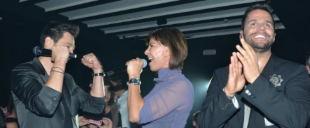 Γιώργος Τσαλίκης & Πάνος Καλίδης υποδέχτηκαν την Κωνσταντίνα στο Central live Clubbing!