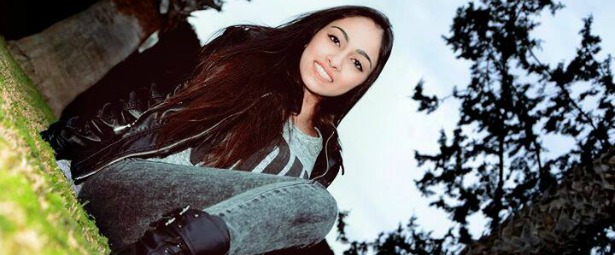 Χάρις Σάββα| Τι μας θυμίζει η νεαρή κύπρια τραγουδίστρια που διεκδικεί την εκπροσώπηση της πατρίδας της στη Eurovision;