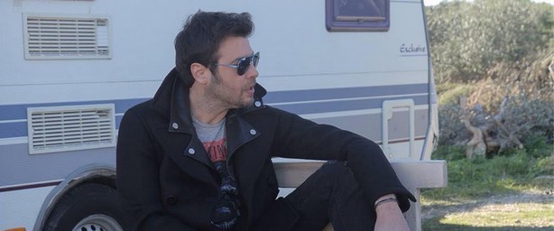 Bo & Λάμπης Λιβιεράτος| Το “Γύρισε ξανά” επιστρέφει πιο χορευτικό από ποτέ... remixαρισμένο!