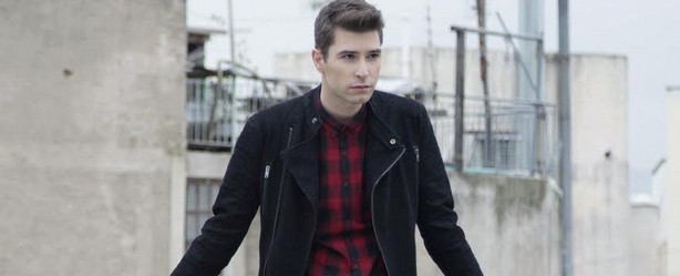 "Στην Αγκαλιά Σου Ζω" | Ο ανερχόμενος καλλιτέχνης Noah παρουσιάζει το νέο του τραγούδι & video clip!