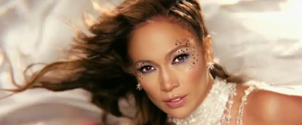 «Feel the Light»| Η εκθαμβωτική Jennifer Lopez στο video clip του soundtrack της νέας animation ταινίας «Home»