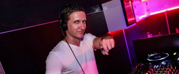 "One of us"| Ο Bastian K μας παρουσιάζει το remix του στο τραγούδι της Joan Osborne