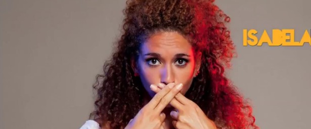 Isabela| Η ανερχόμενη τραγουδίστρια στο νέο της single "Ritmo"
