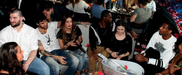 Μετά την πρόκριση party μέχρι το πρωί στο Frangelico για τους παίκτες του Ολυμπιακού!