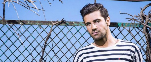 Τι ετοιμάζει ο Πέτρος Ιακωβίδης; (Φωτογραφίες)