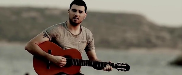 Tα καλύτερα έρχονται για τον Αντώνη Οικονόμου του "The Voice"!