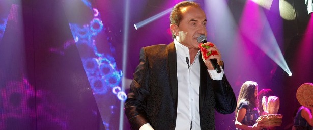 Λευτέρης Πανταζής| Στον «πυρετό» της καλοκαιρινής περιοδείας του| Οι σταθμοί σε Ελλάδα και εξωτερικό‏