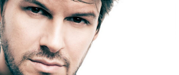 Ο Πάνος Κιάμος έφερε τα πάνω - κάτω στη Χαλκίδα! (φωτογραφίες)