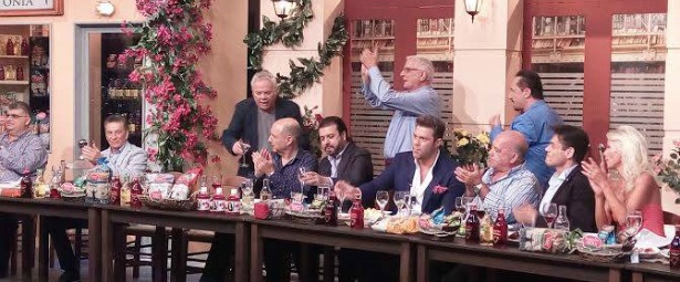 Το "Όλοι καλοί χωράνε" υποδέχεται τον Ηλία Φιλίπου αλλά και γνωστούς καλλιτέχνες και δημιουργούς!