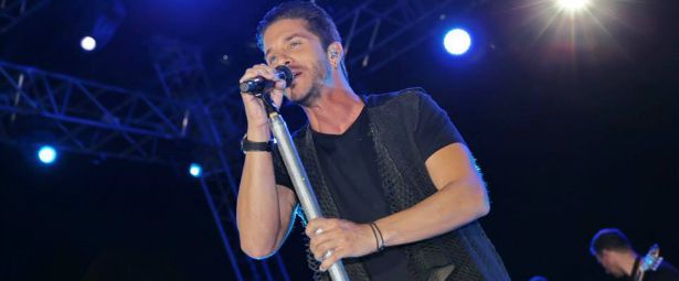 Πανικός στο live του Νίκου Οικονομόπουλου στη Κύπρο! (Φωτογραφίες)