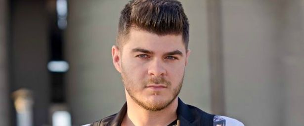 "Δυναμώνω"| Ο Χάρης Ταουξής μας συστήνεται μέσα από τη πρώτη δισκογραφική του δουλειά!