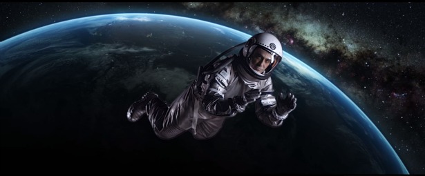 "15 Έτη Φωτός" | Ακούστε το ολοκαίνουργιο remix του Διονύση Σχοινά δια χειρός Pan Jika!