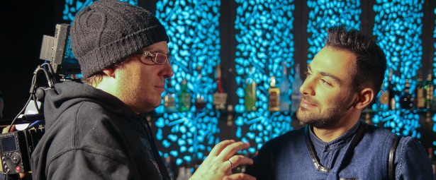 Στα γυρίσματα του νέου video clip του Κώστα Αγέρη| Ποια τον... βασανίζει;