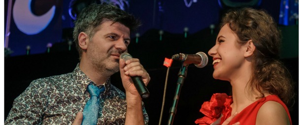 Φοίβος Δεληβοριάς | Sold out η πρεμιέρα του στο Passport Κεραμεικός!