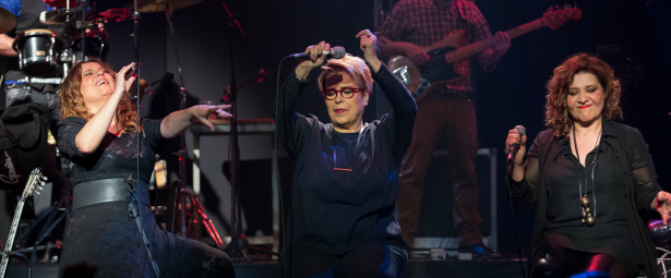 Δ. Γαλάνη, Ε. Τσαλιγοπούλου, Γ. Νέγκα | Μία μεγάλη γιορτή η πρεμιέρα τους στο Passport-Κεραμεικός!‏