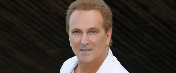 "Άλλον Αγαπάει"| Ακούστε το νέο τραγούδι του Γιάννη Βασιλείου!