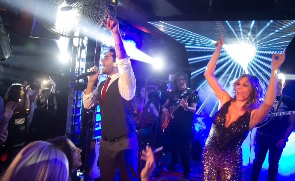 mastoras-kokkinou-cabaret