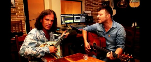 "Μη λησμονείς Πουλόπομ" | Ο Γιάννης Πλούταρχος τραγουδά ποντιακά με τη υπογραφή του Χρήστου Παπαδόπουλου!