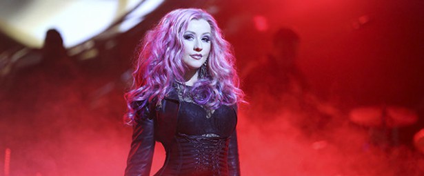 "Change" | Η Christina Aguilera τιμά τα θύματα της επίθεσης του Ορλάντο στο νέο της τραγούδι!