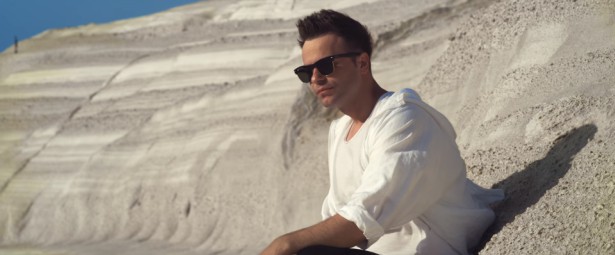 "Alena" | Η τελευταία επιτυχία του Claydee ξεπέρασε τα 6,5 εκατομμύρια views!