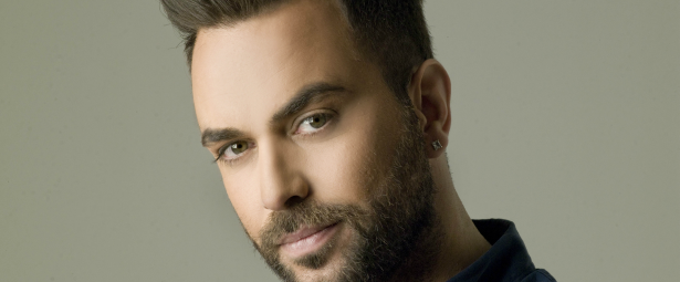 "Στο λιμάνι των Χανίων" | Ο Κωνσταντίνος Κανδήρος παρουσιάζει το νέο του τραγούδι και video clip!