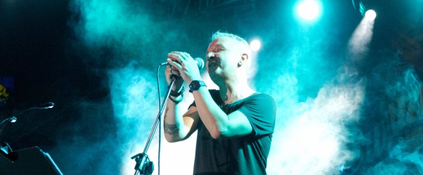 "Καλοκαίρι στην Αθήνα" με το Χρήστο Θηβαίο στο Θέατρο Κολωνού 25/7!