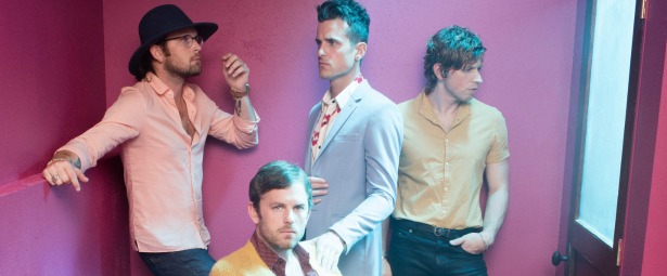 "Waste A Moment"| Δείτε το νέο σουρεάλ video clip των Kings Of Leon!