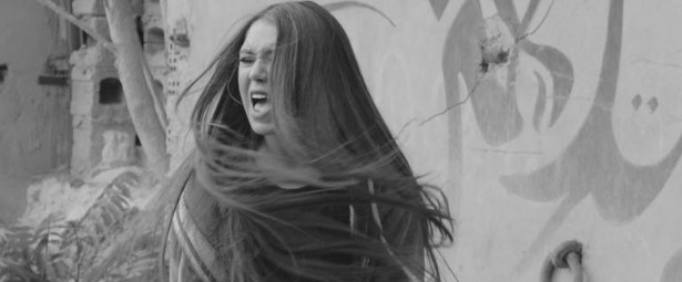 Νικόλ Σαραβάκου| Πότε κυκλοφορεί & πως θα τιτλοφορείται το νέο της single;