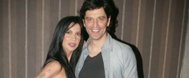 Σάκης Ρουβάς και Πάολα στο Κέντρο Αθηνών!