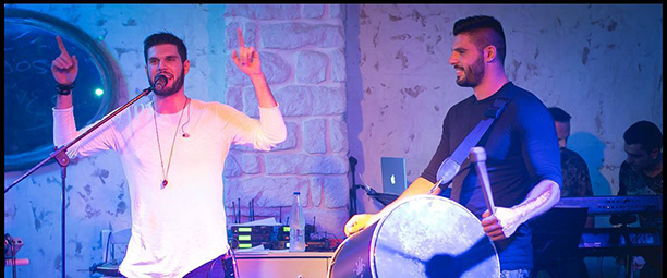 Droulias Brothers: "Το κοινό μας έχει αγκαλιάσει, εισπράττουμε πολλή αγάπη και νιώθουμε ευλογημένοι γι’ αυτό"