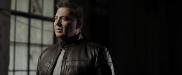 "Που είσαι" | Δείτε το νέο video clip του Νίκου Μακρόπουλου!