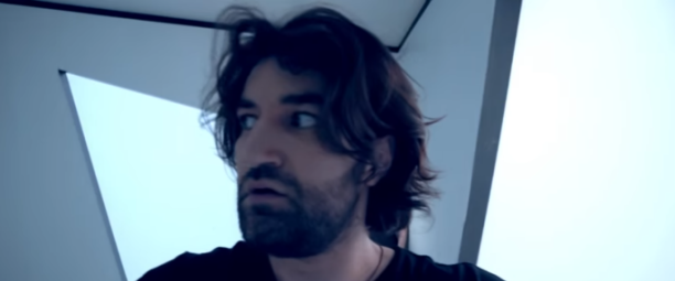 "Sleepless" | Ο Smiley παρουσιάζει το νέο του τραγούδι και video clip!