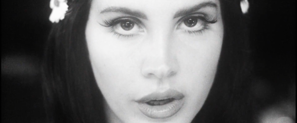 "Love" | Η Lana Del Rey επέστρεψε με νέο τραγούδι!