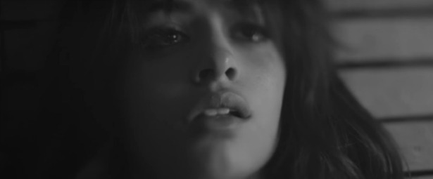 Camila Cabello| Δείτε το video clip του πρώτου solo single της "Crying in the club"!