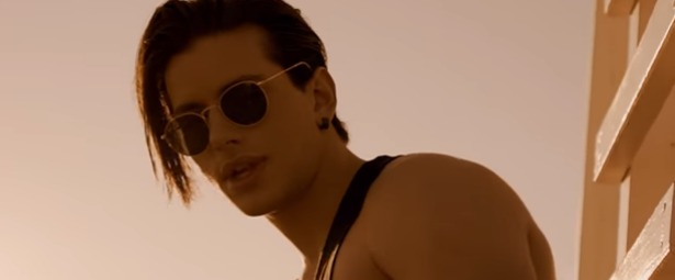 "Heart Of Summer"| Δείτε το νέο video clip του Βαγγέλη Κακουριώτη!