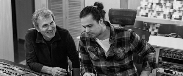 Γιώργος Νταλάρας - Παντελής Κυραμάργιος| Μια... απρόσμενη συνεργασία!