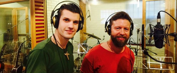 Αντρέας Μπικάκης και Γιάννης Βαρδής ενώνουν δυνάμεις στο "Αχ Παναγιά μου"!