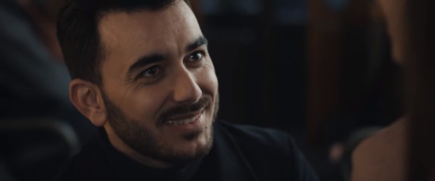 "Όταν Σε Κοιτώ" | Το νέο και εντυπωσιακό video clip του Κωνσταντίνου Κουφού που θα σας συγκινήσει!